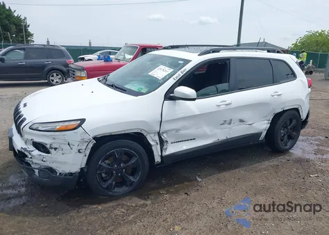 2016 Jeep Cherokee Altitude из США, поврежденный, VIN 1C4PJMCB3GW121211